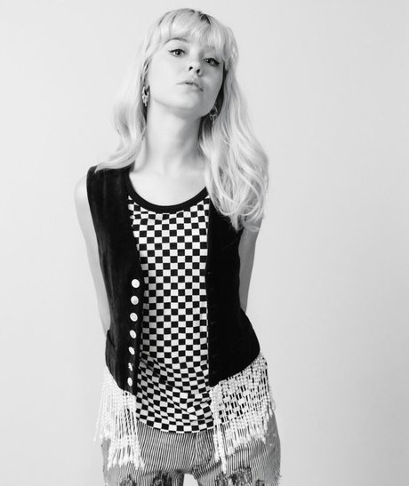 痴女妻オンリーファンズ 限定 写真