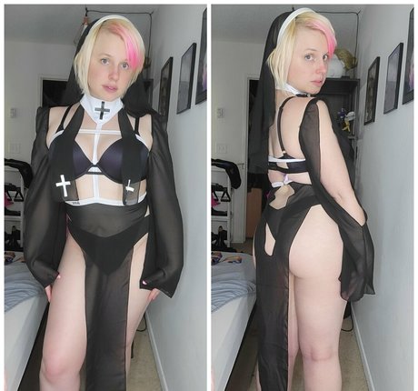 レズビアン乱交オンリーファンズ ヌード 写真