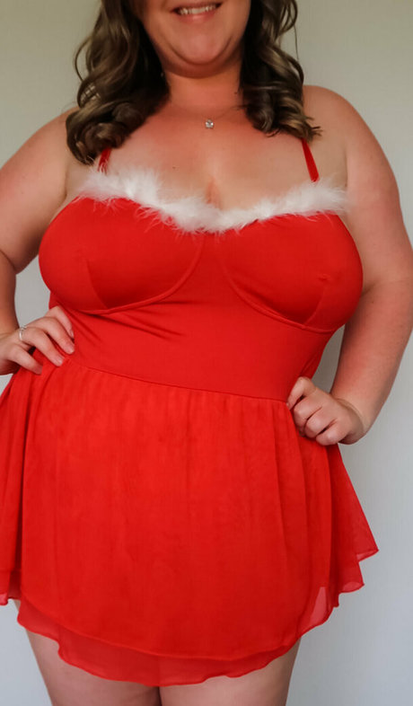 ashleytheteasefree セクシーなポルノスター 写真