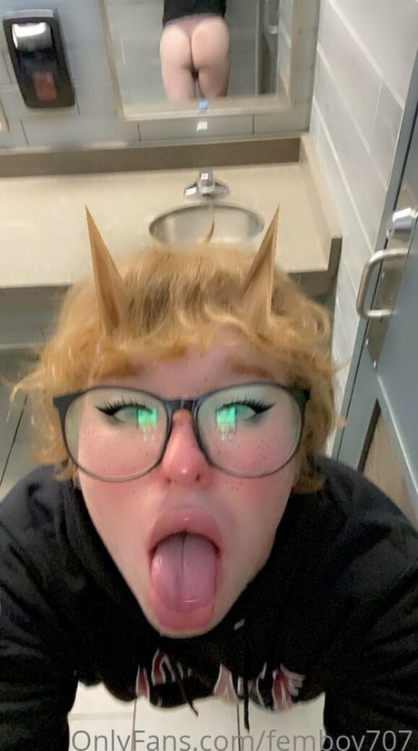 黒檀ペッギングオンリーファンズ HD 画像