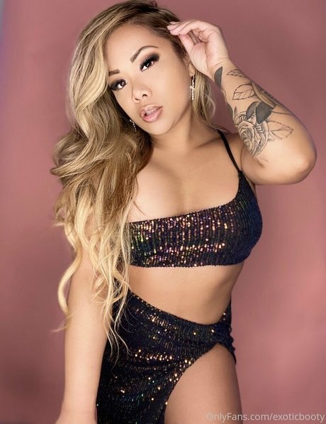 モデルファックオンリーファンズ 無料セックス 写真