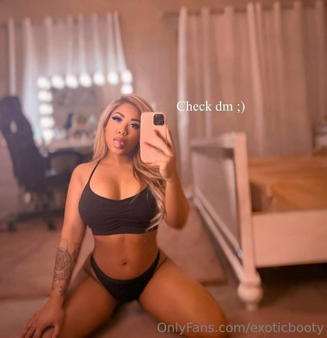 exoticbooty ヌードスター ギャラリー