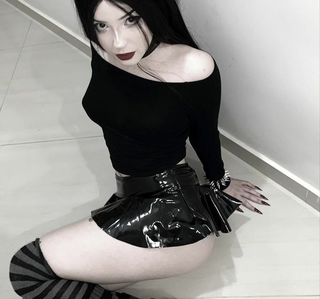 Ghostbabss ポルノスター 可愛い 写真