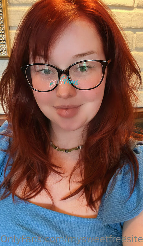 sweetlucysfreepage ポルノスター アダルト 写真