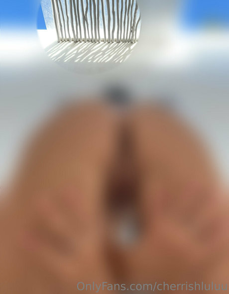 ホットなオンリーファンズ エロチック ギャラリー