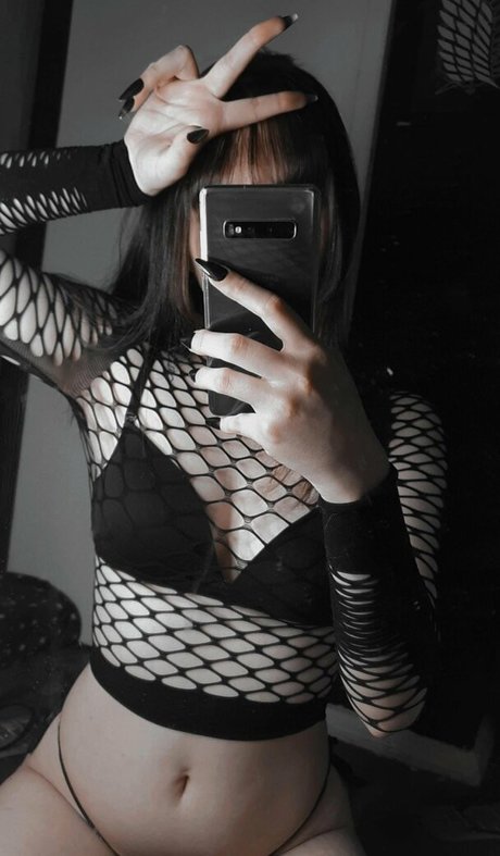 Nathdevenus ヌードスター 画像