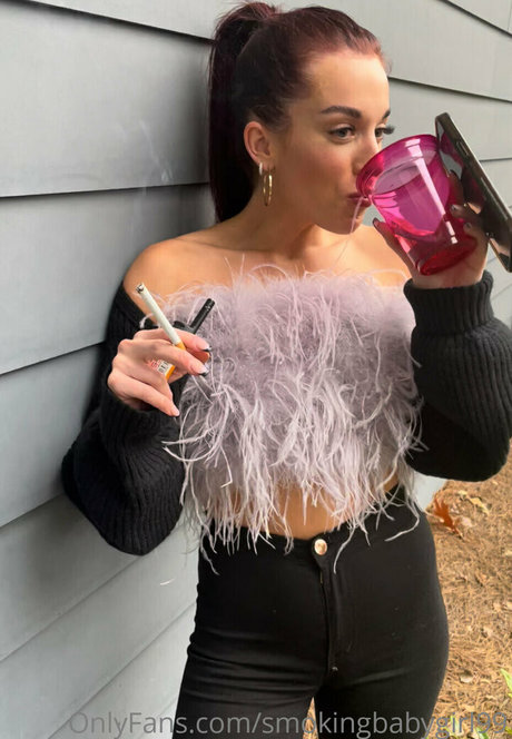 smokingbabygirl99 最高の女優 写真