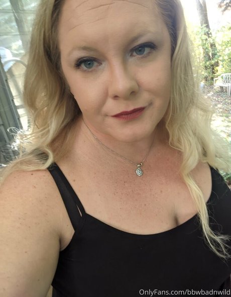 bbwbadnwild ポルノ女優 写真