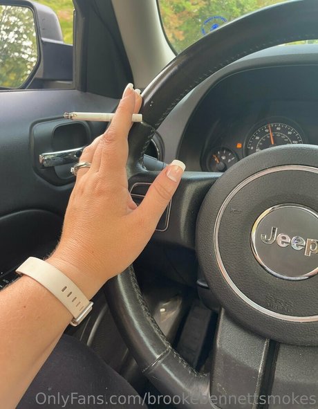 smokybrookeb 裸のスター 画像