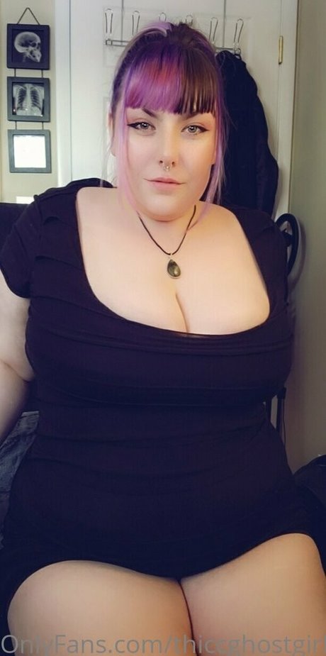 thiccghostgirl 美しいスター アーカイブ