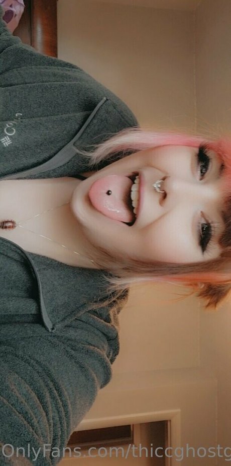 thiccghostgirl 無料モデル 画像