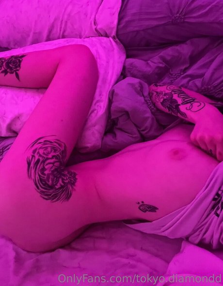 ニューハーフが男とセックスするオンリーファンズ ヌード 画像