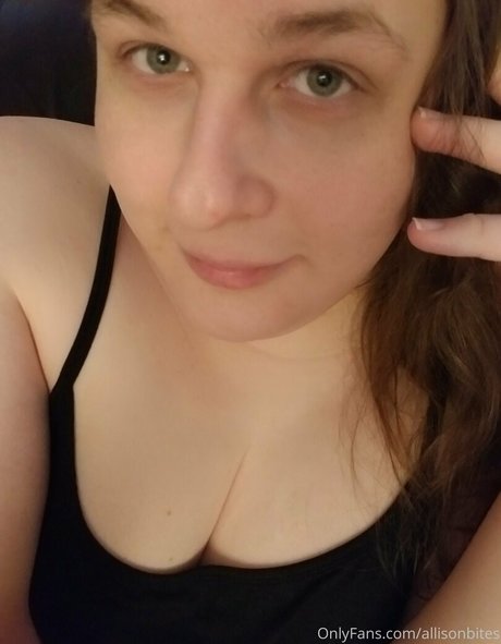 allisonbites ポルノスター アダルト 写真