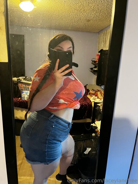 laceylanefree ポルノスター 写真