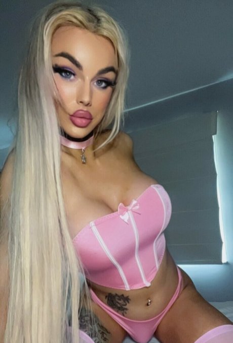 巨乳ランジェリーオンリーファンズ ホットセクシー ギャラリー