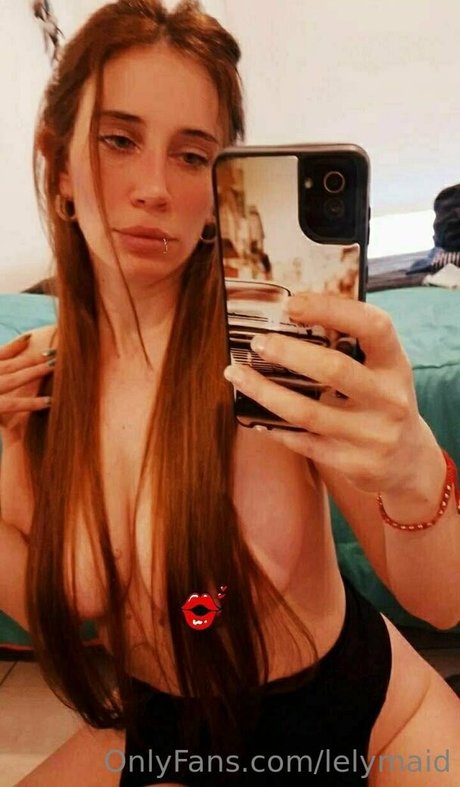 屈辱オンリーファンズ 無料裸 ギャラリー