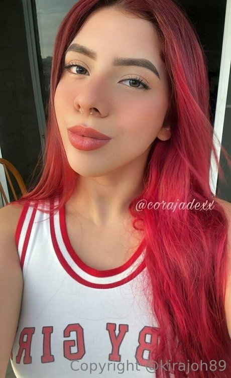 パンツを食い込ませるオンリーファンズ ホット 画像