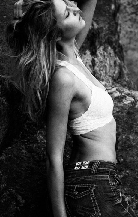 Gabby Downing HDモデル 写真