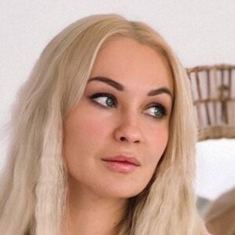 Milavy セックスモデル 写真