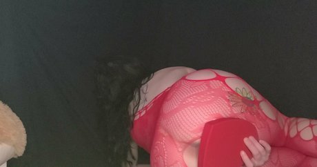 kiiwii katiie エロティックなスター 画像