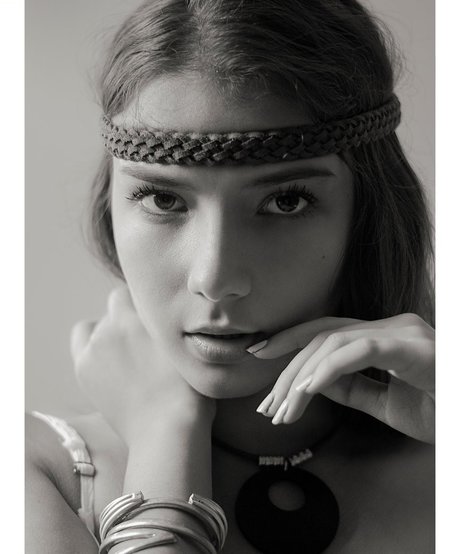 美しいフェラチオオンリーファンズ ヌード 画像