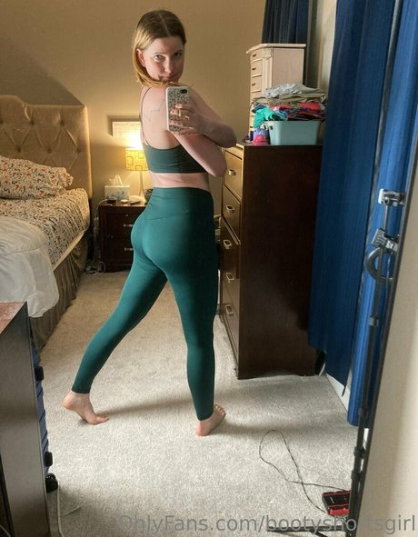 乳首オーガズム オンリーファンズ 無料セックス 写真