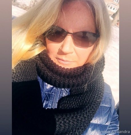 uniquilyyours セクシーなポルノスター 写真