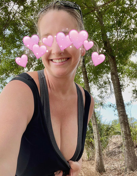 アジアの無料オンリーファンズ 無料セクシー 写真