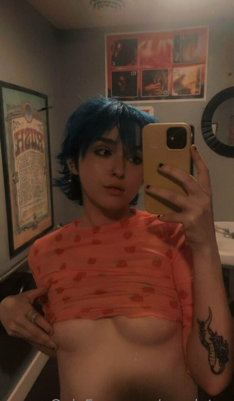 mar lotov xxxモデル 写真