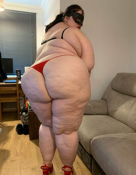 コスプレオナニーオンリーファンズ ホットヌード 写真