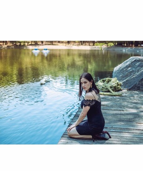 ニューハーフの乗馬オンリーファンズ 裸 写真