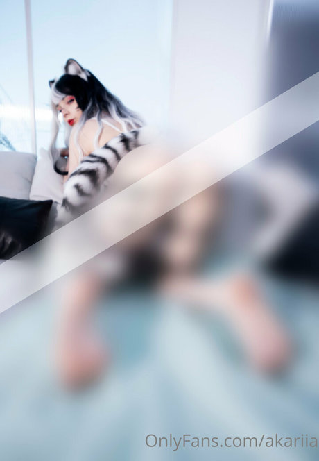 akariia かわいいポルノスター 写真