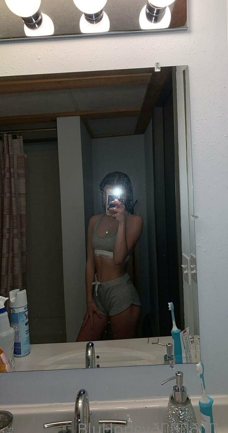 blufire999 ポルノ女優 ギャラリー