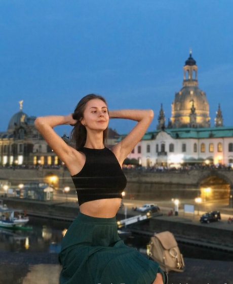 レズビアン誘惑オンリーファンズ パーフェクト ギャラリー