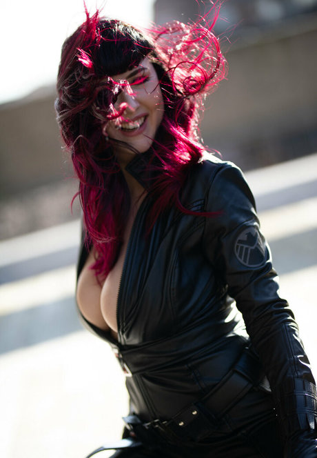 januaryembersxo セクシーなスター 写真