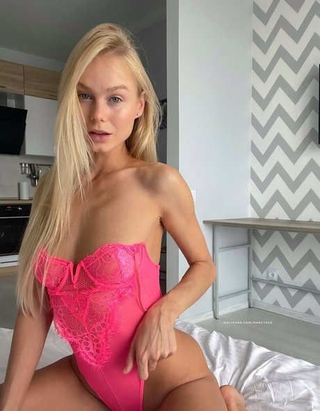 アマチュアディープスロートオンリーファンズ エロチック 写真