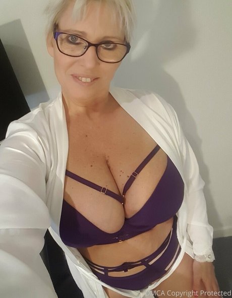 コスプレオナニーオンリーファンズ 限定 ギャラリー