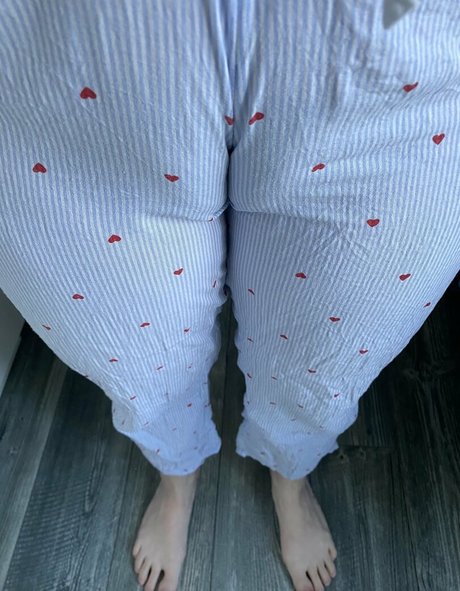 黒檀ヌードオンリーファンズ xxx 写真