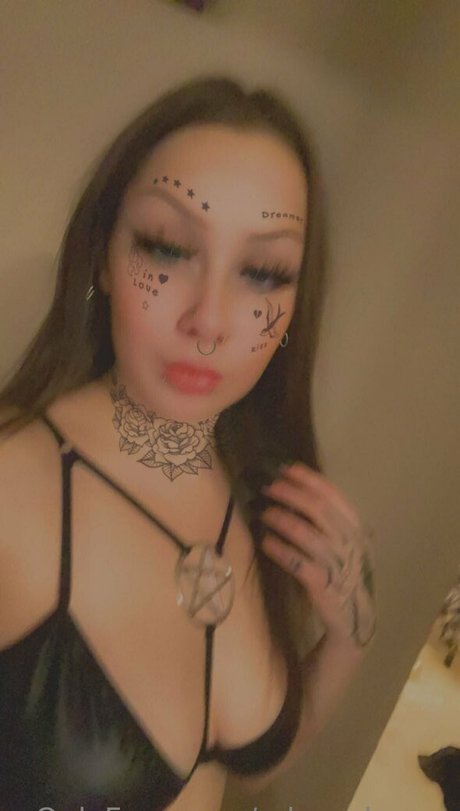 アマチュアペッギングオンリーファンズ ホットxxx 写真