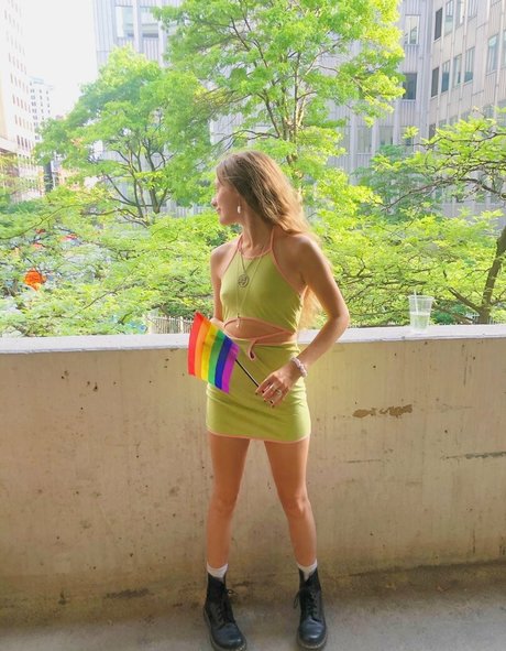 義母オンリーファンズ トップ 写真