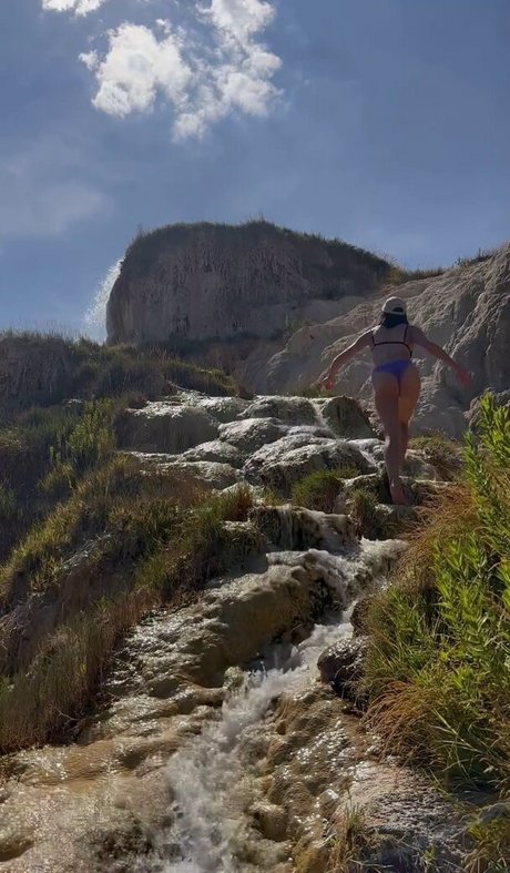 Shanti Tan ヌード女優 画像