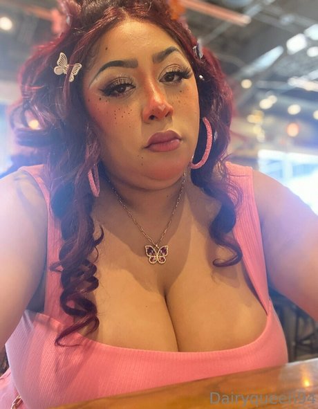 アラブの太ったオンリーファンズ セクシー 画像