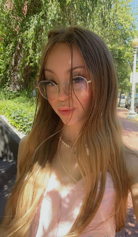 フィットネスガールズオンリーファンズ 無料セクシー 写真