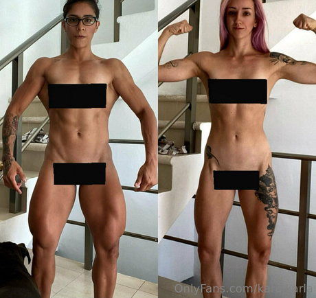 elik fitnesscouple ポルノスター ホット 写真