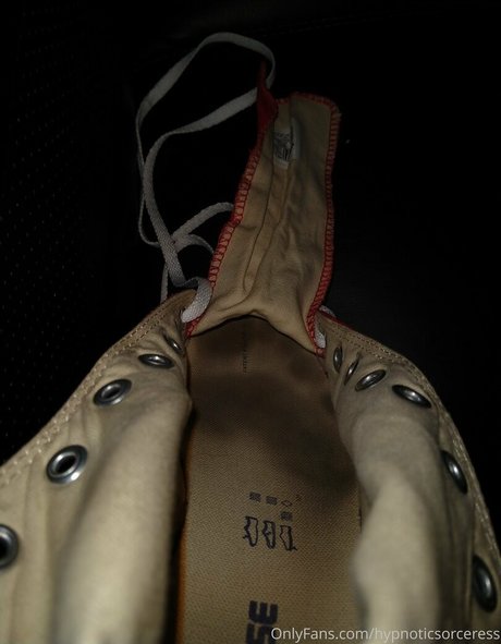 hypnoticsorceress 最高のモデル 写真