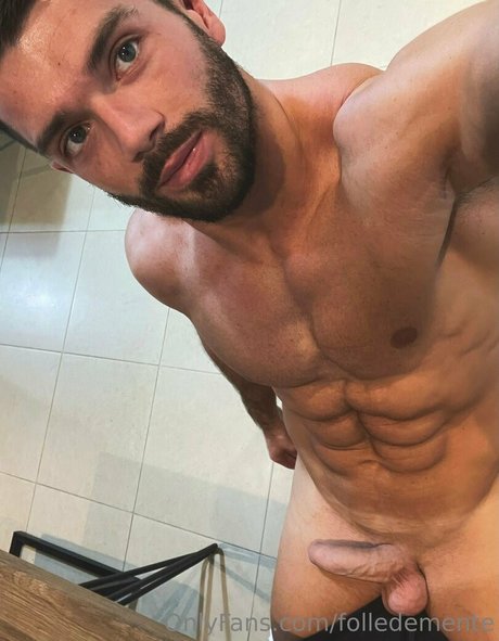 folledemente ポルノモデル ギャラリー