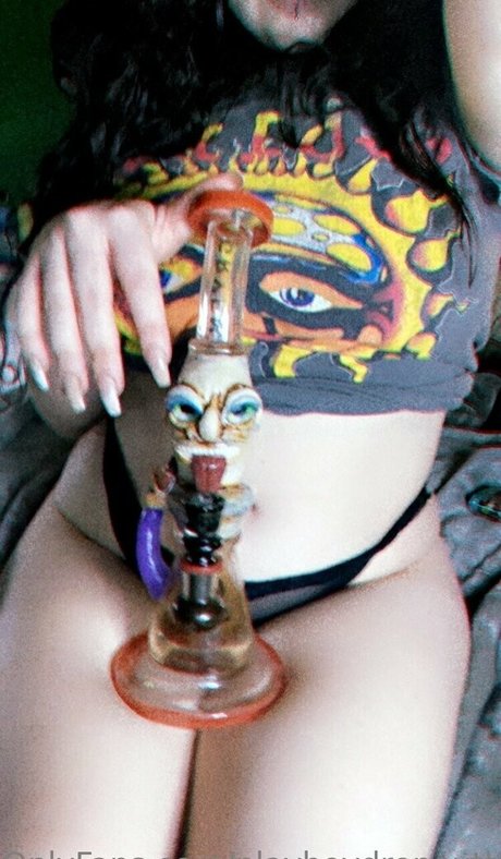 南部のオンリーファンズ エロチック 写真