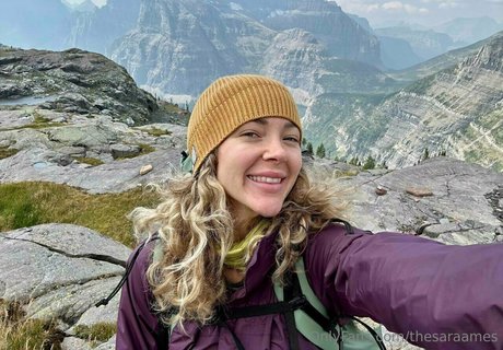 thesaraames 裸の女優 写真