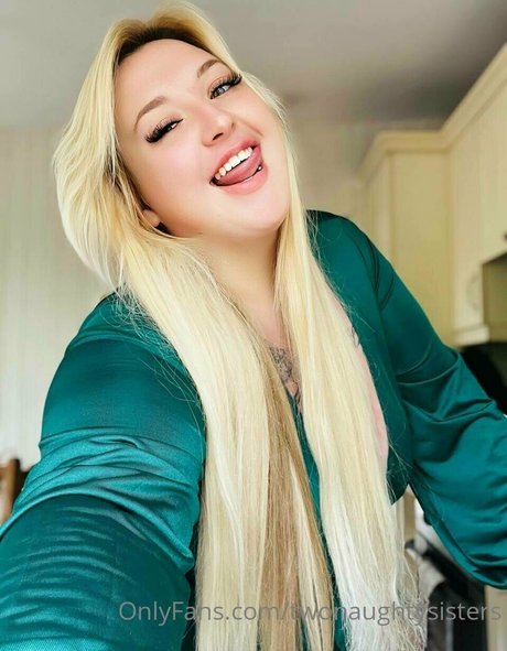 twonaughtysisters ポルノスター ホット ギャラリー