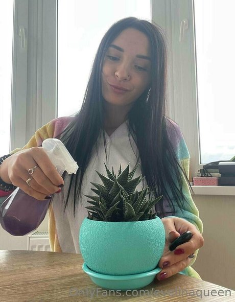 evelinaqueen セックスモデル 画像